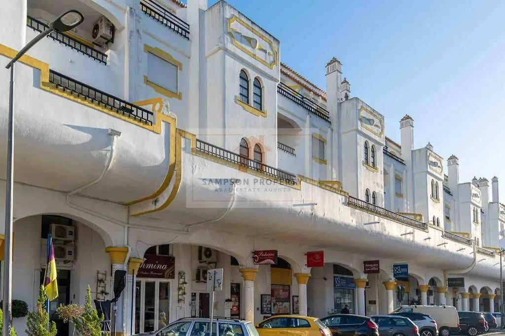 Apartamento Spacious Two Bedroom Apt, 200M From The Beach Carvoeiro