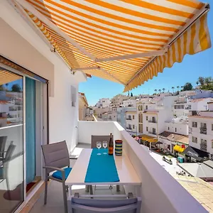 Feliz Carvoeiro (Lagoa)
